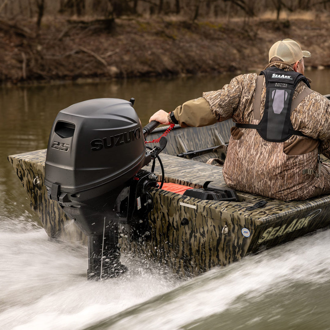 Suzuki Stealth 25 HP DF25ATHSSS Outboard Motor